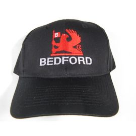 Bedford Cap rotes Logo
